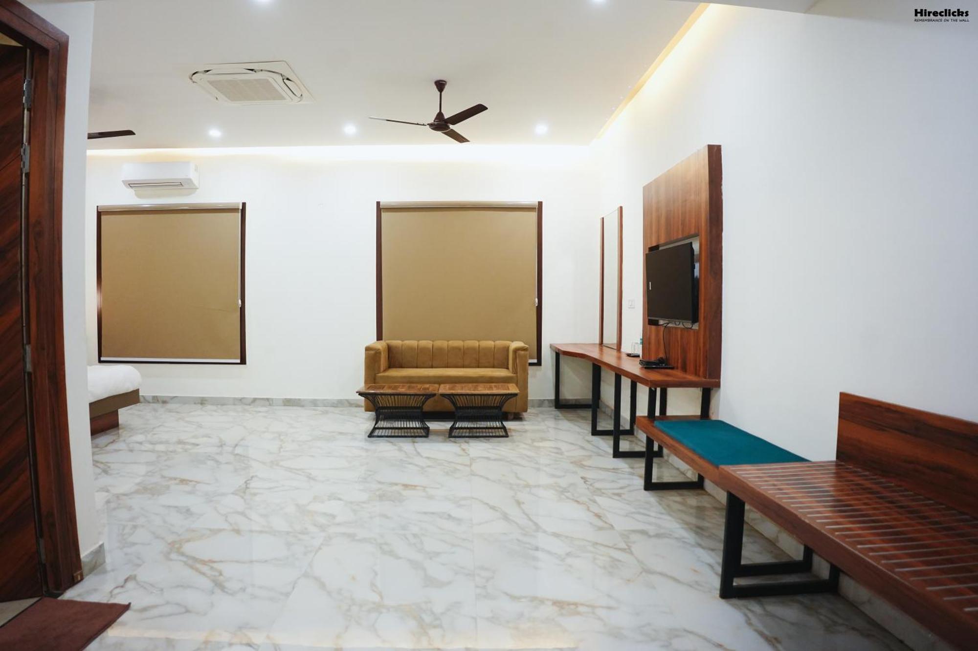 The Krati Resort & Convention Centre Bareilly Dış mekan fotoğraf