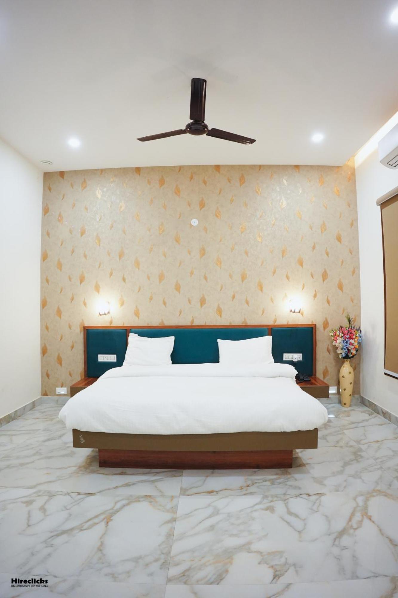 The Krati Resort & Convention Centre Bareilly Dış mekan fotoğraf